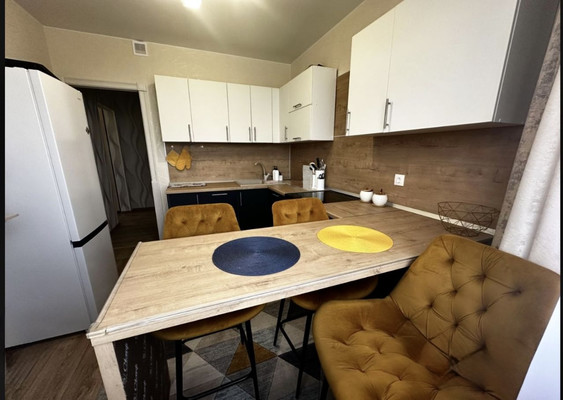 Продам двухкомнатную (2-комн.) квартиру, Южный мкр, 6, Котельники г