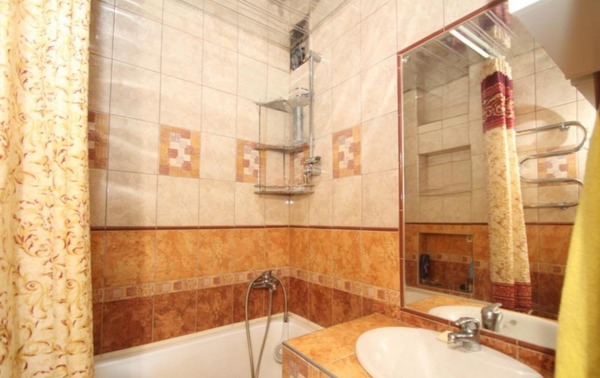 Продам трехкомнатную (3-комн.) квартиру, Героя Быкова ул, 12, Нижний Новгород г