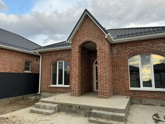 Продам дом, Славянская ул, 5, Новокубанск г, 0 км от города