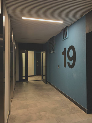 Продам однокомнатную (1-комн.) квартиру, Героев пр-кт, 33к1, Санкт-Петербург г