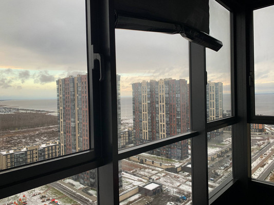 Продам однокомнатную (1-комн.) квартиру, Героев пр-кт, 33к1, Санкт-Петербург г