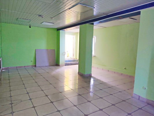 Сдам торговое помещение 113 м2, Красноармейская ул, 98, Симферополь г