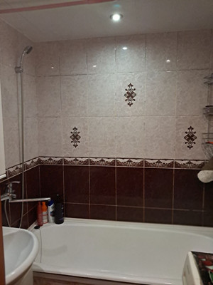 Продам трехкомнатную (3-комн.) квартиру, Чавайна б-р, 14, Йошкар-Ола г