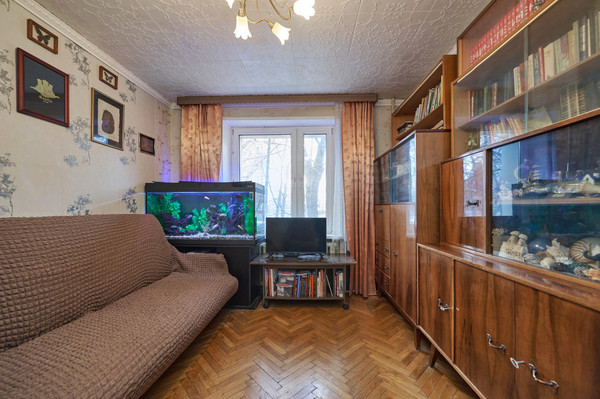 Продам двухкомнатную (2-комн.) квартиру, Кронштадтский б-р, 13/2к2, Москва г