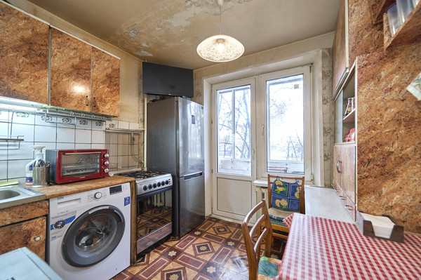 Продам двухкомнатную (2-комн.) квартиру, Кронштадтский б-р, 13/2к2, Москва г