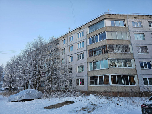 Продам однокомнатную (1-комн.) квартиру, Ленина ул, 11, Костомукша г