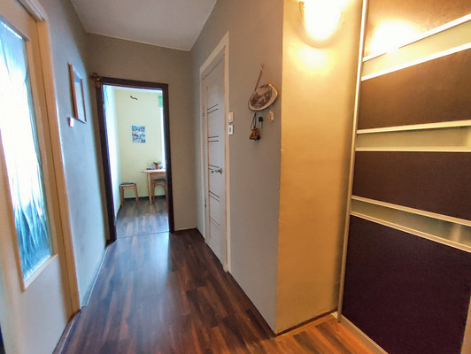 Продам однокомнатную (1-комн.) квартиру, Ленина ул, 11, Костомукша г