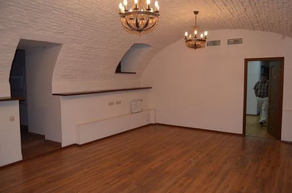 Продам коммерческое помещение 1 302 м2, Устье С и Ко снт, Дубна г