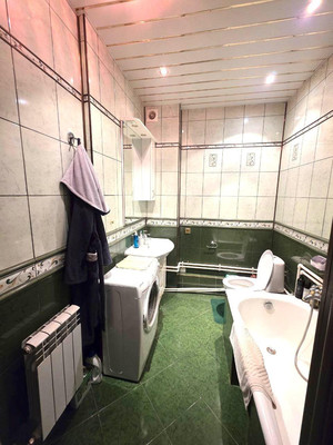 Продам однокомнатную (1-комн.) квартиру, 1-й Дачный пер, 1А, Видное г