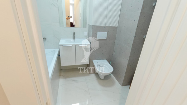 Продам трехкомнатную (3-комн.) квартиру, Жмайлова ул, 19А, Ростов-на-Дону г