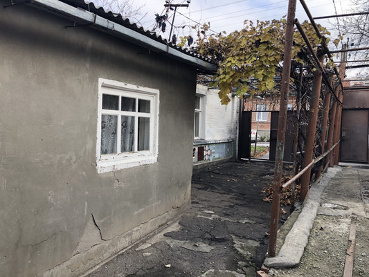 Продам дом, Краснознаменный пер, 43кА, Ростов-на-Дону г, 0 км от города