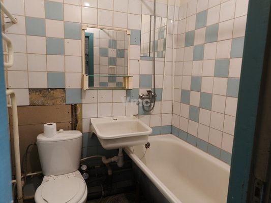 Продам однокомнатную (1-комн.) квартиру, Орджоникидзе ул, 11к2, Пятигорск г