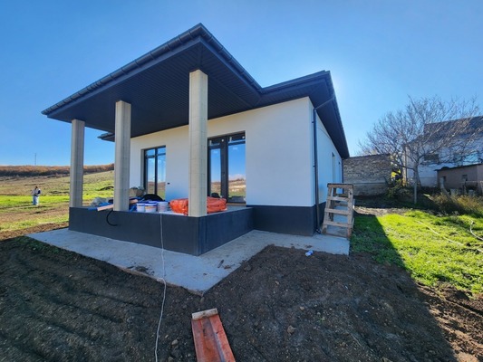 Продам дом, Тертышного И. ул, Саки г, 0 км от города