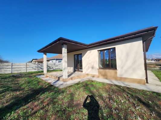 Продам дом, Тертышного И. ул, Саки г, 0 км от города