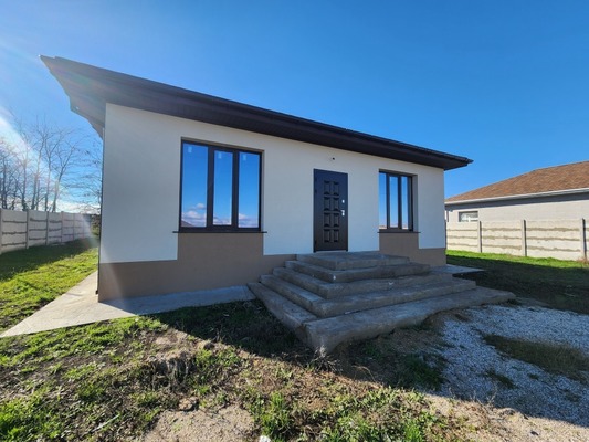 Продам дом, Тертышного И. ул, Саки г, 0 км от города