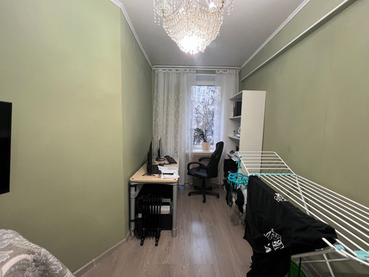 Продам многокомнатную квартиру, Трофимова ул, 1/17, Москва г