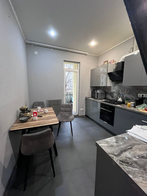 Продам многокомнатную квартиру, Трофимова ул, 1/17, Москва г