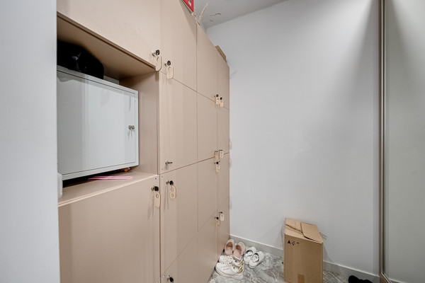 Сдам салон красоты 116,5 м2, Молодежная ул, 63к2, Химки г