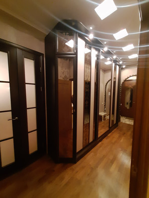 Продам трехкомнатную (3-комн.) квартиру, Кузнецовская ул, 48А, Санкт-Петербург г