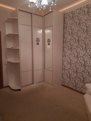 Продам трехкомнатную (3-комн.) квартиру, Кузнецовская ул, 48А, Санкт-Петербург г