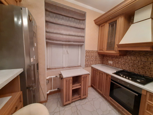 Продам трехкомнатную (3-комн.) квартиру, Кузнецовская ул, 48А, Санкт-Петербург г