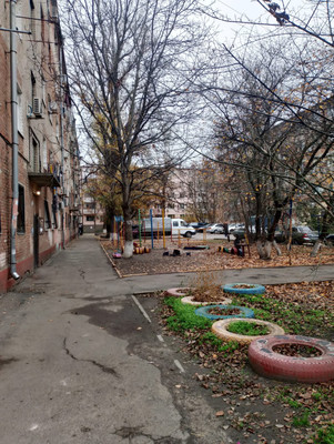 Продам однокомнатную (1-комн.) квартиру, Казахская ул, 89к2, Ростов-на-Дону г