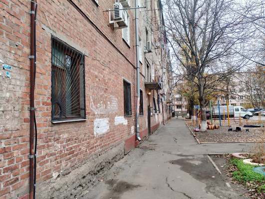 Продам однокомнатную (1-комн.) квартиру, Казахская ул, 89к2, Ростов-на-Дону г