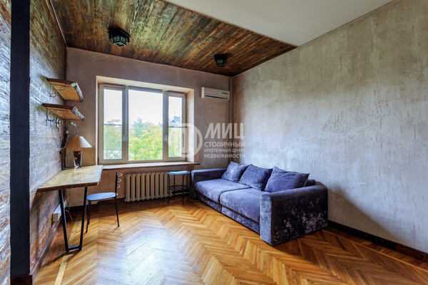 Продам трехкомнатную (3-комн.) квартиру, Студенческая ул, 30к1, Москва г