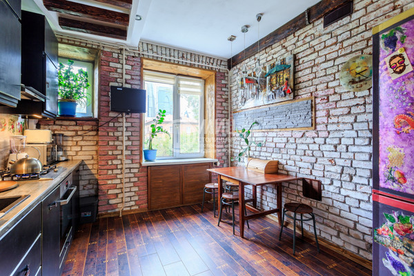 Продам трехкомнатную (3-комн.) квартиру, Студенческая ул, 30к1, Москва г