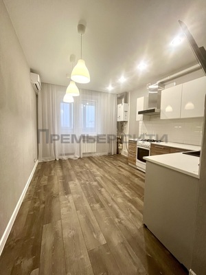 Продам двухкомнатную (2-комн.) квартиру, Сиреневый б-р, 14, Калуга г