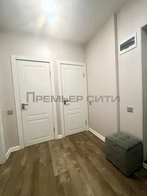 Продам двухкомнатную (2-комн.) квартиру, Сиреневый б-р, 14, Калуга г