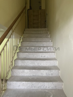 Продам двухкомнатную (2-комн.) квартиру, Сиреневый б-р, 14, Калуга г