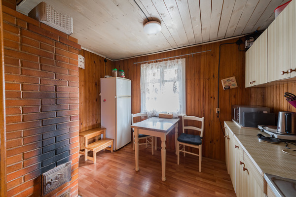 Продам дом, Дачная ул, 26, Кедровка п, 26 км от города