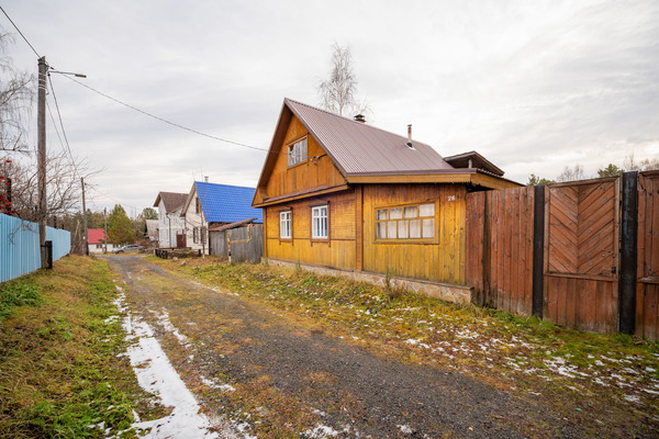 Продам дом, Дачная ул, 26, Кедровка п, 26 км от города