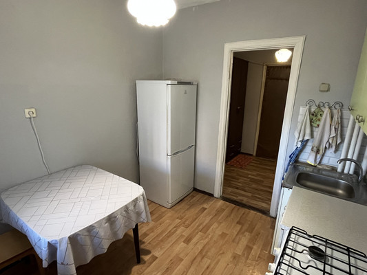 Продам двухкомнатную (2-комн.) квартиру, Можайское ш, 4, Большие Вязёмы рп