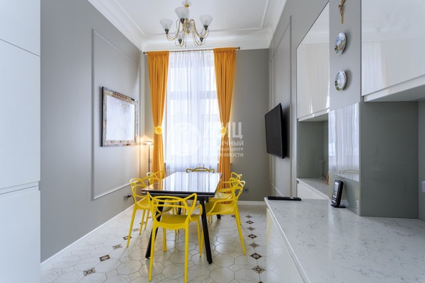 Продам многокомнатную квартиру, 1-й Басманный пер, 12, Москва г