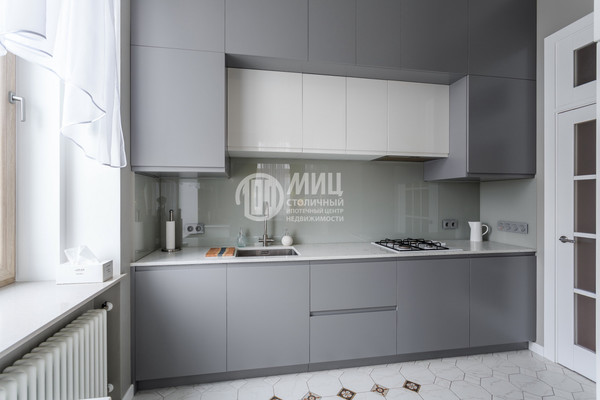 Продам многокомнатную квартиру, 1-й Басманный пер, 12, Москва г