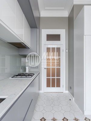 Продам многокомнатную квартиру, 1-й Басманный пер, 12, Москва г