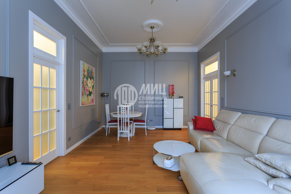 Продам многокомнатную квартиру, 1-й Басманный пер, 12, Москва г