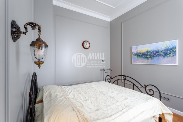 Продам многокомнатную квартиру, 1-й Басманный пер, 12, Москва г