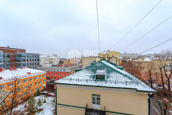 Продам многокомнатную квартиру, 1-й Басманный пер, 12, Москва г