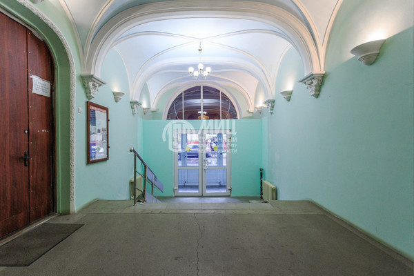 Продам многокомнатную квартиру, 1-й Басманный пер, 12, Москва г