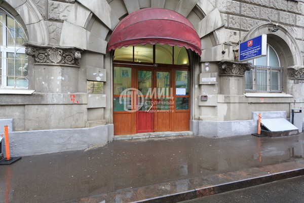 Продам многокомнатную квартиру, 1-й Басманный пер, 12, Москва г