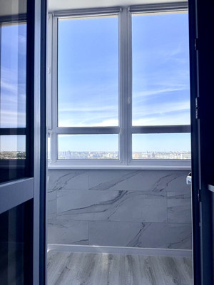 Продам двухкомнатную (2-комн.) квартиру, 51-й Армии ул, 124, Симферополь г