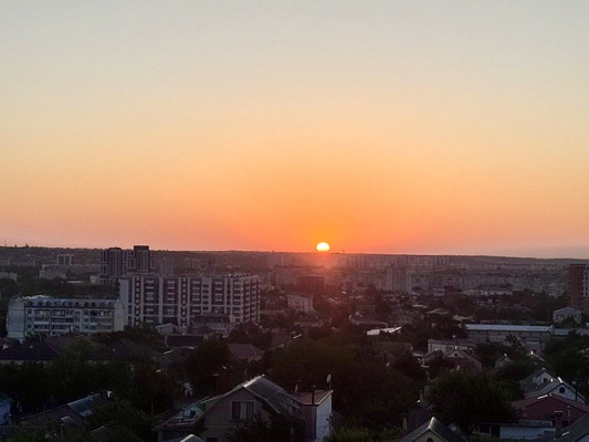 Продам двухкомнатную (2-комн.) квартиру, 51-й Армии ул, 124, Симферополь г