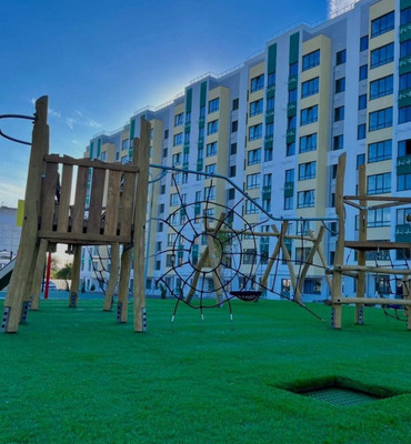 Продам двухкомнатную (2-комн.) квартиру, 51-й Армии ул, 124, Симферополь г