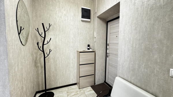 Продам однокомнатную (1-комн.) квартиру, Дальневосточная ул, 152, Иркутск г