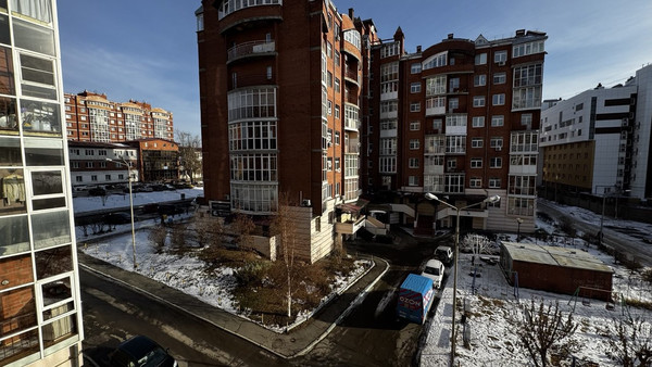 Продам однокомнатную (1-комн.) квартиру, Дальневосточная ул, 152, Иркутск г