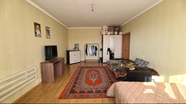 Продам однокомнатную (1-комн.) квартиру, Лазурная ул, 9, Белореченск г