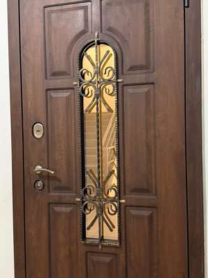 Продам трехкомнатную (3-комн.) квартиру, Оранжерейная ул, 7, Нальчик г